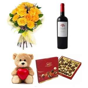Producto https://vanityflor.es/packs-con-rosas/380-ramo-de-10-rosas-amarillas-con-osito-vino-y-bombones.html